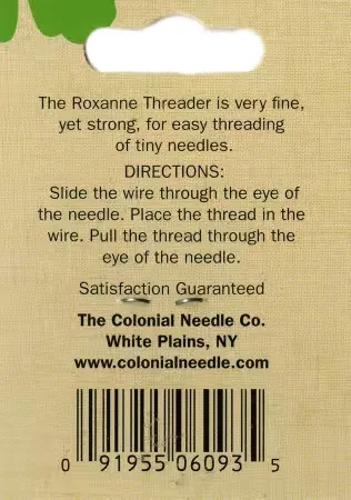 Roxanne Gold Embossed Needle Threader - Image 2