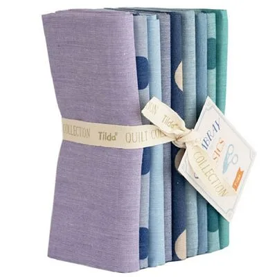 Tilda Seasonal Chambray FQB 9pc 20x22in Summer Blues Tilda Seasonal Chambray FQB 9pc 20x22in Summer Blues